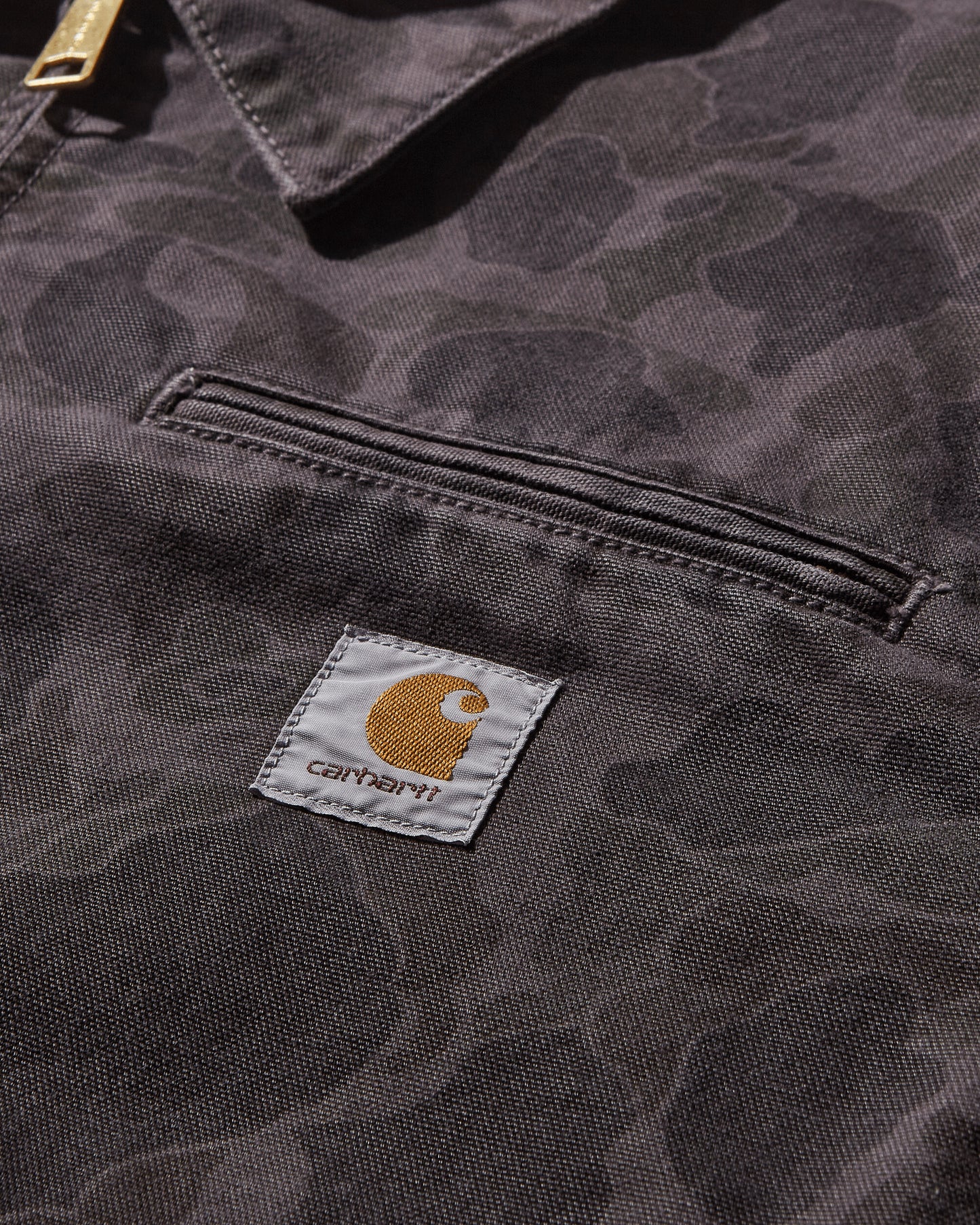 Carhartt WIP Duck Detroit Jacket Camo Duck Green/ Graphite Coats and Jackets Jackets I034281 2MRGD