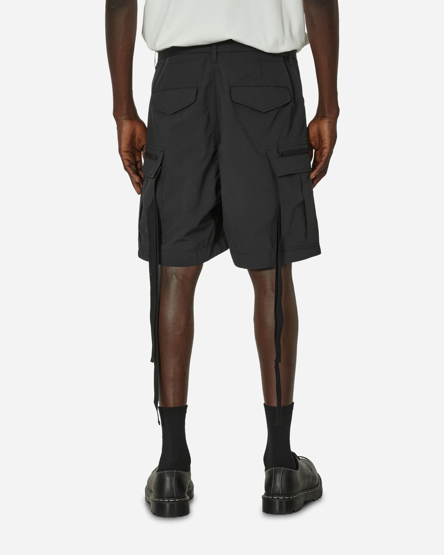 sacai Matte Taffeta Shorts Black Shorts Cargo Short 24-03361M 001