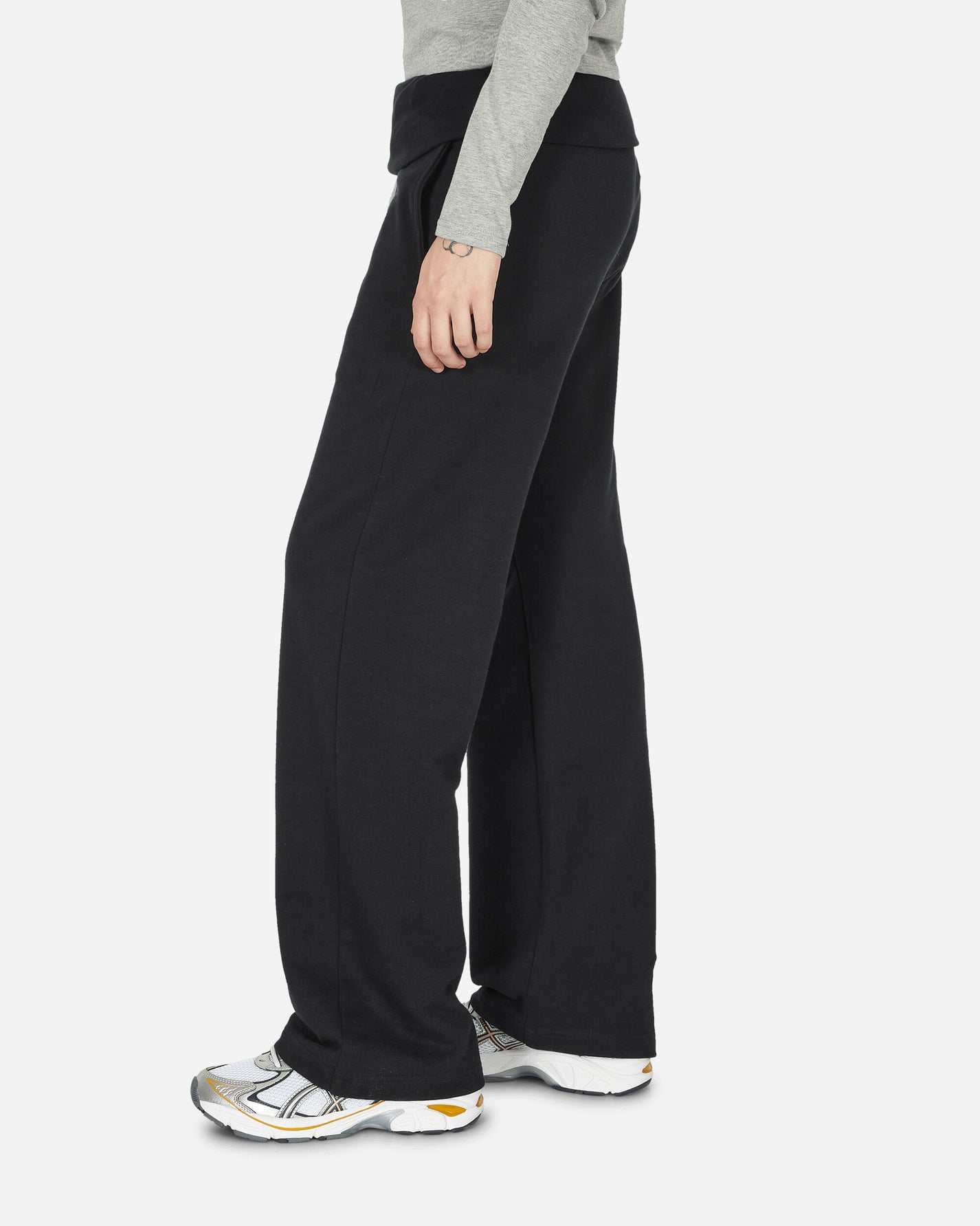 Mainline:RUS/Fr.CA/DE Black Sweatpants With Rib Waistband Black Pants Sweatpants PARITOS 1